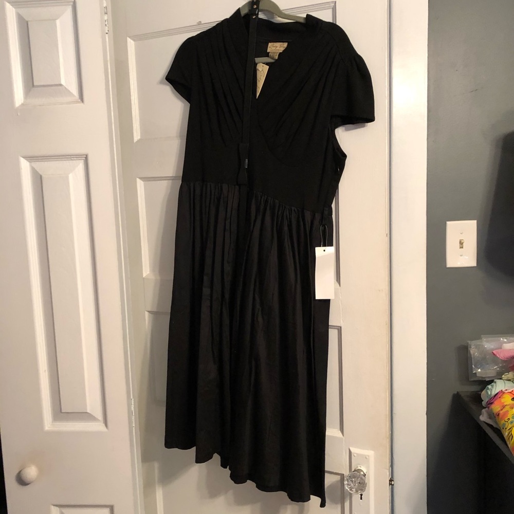 Lindy Bop black dress with bow belt NWT